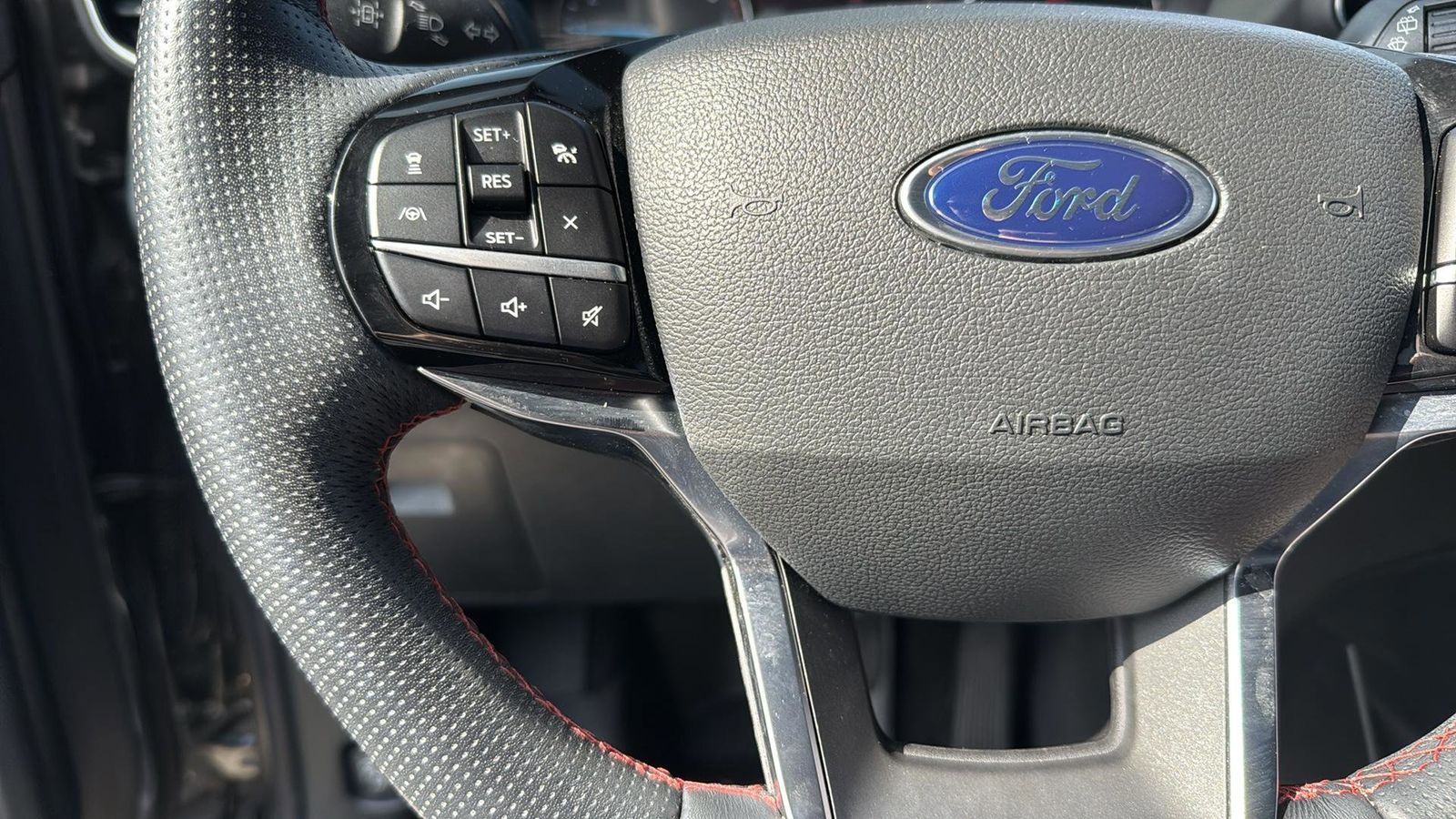 Used Car 2022 Ford Explorer  St-line For Sale Under $35,000 In Austin, Texas