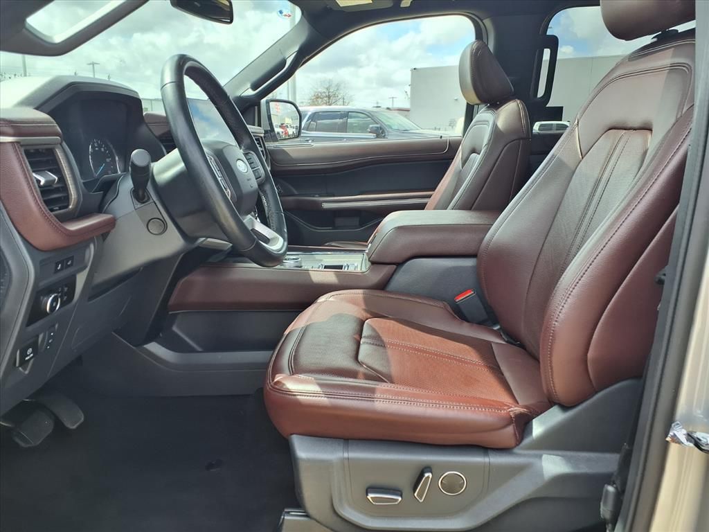 2024 Ford Expedition Limited Silver at Gullo Toyota