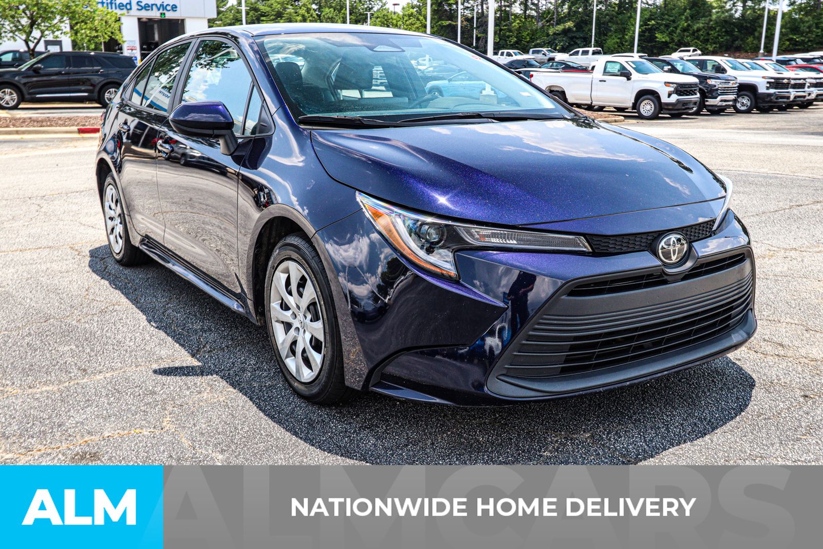 2023 Toyota Corolla LE photo 5
