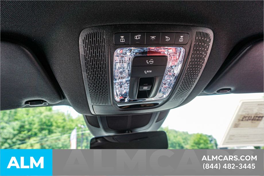 Used 2024 White Mercedes-Benz GLE 53 AMG® image 33