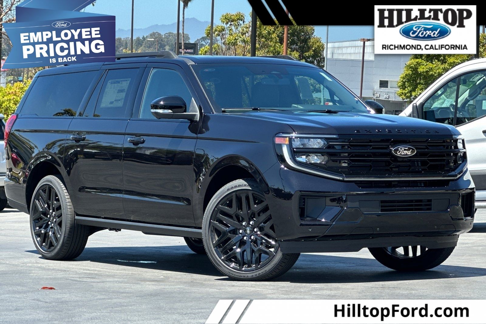Black 2026 Ford Expedition MAX Platinum 4WD SUV / Crossover Four-Wheel Drive Automatic