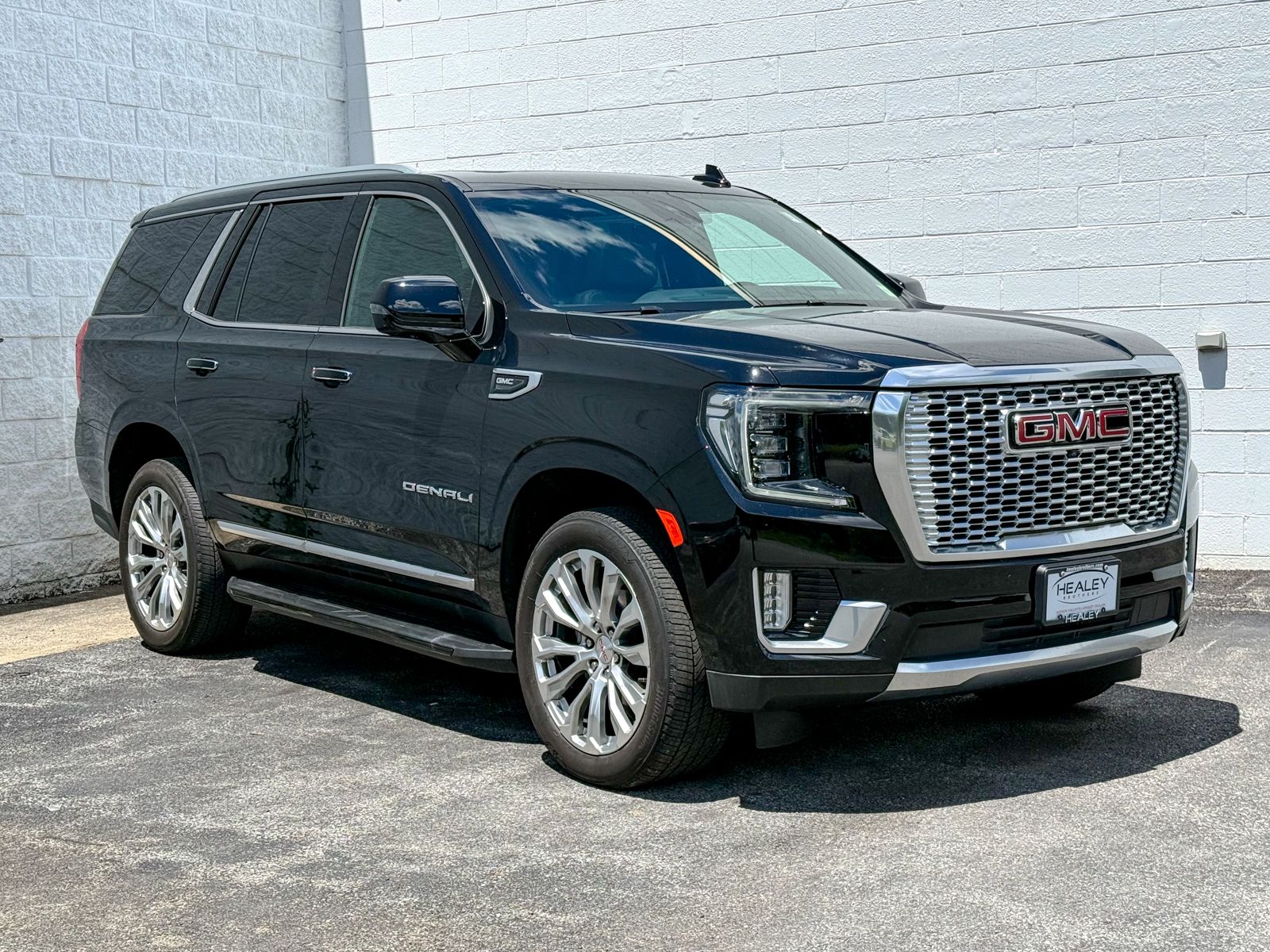 2024 GMC Yukon Denali 4WD