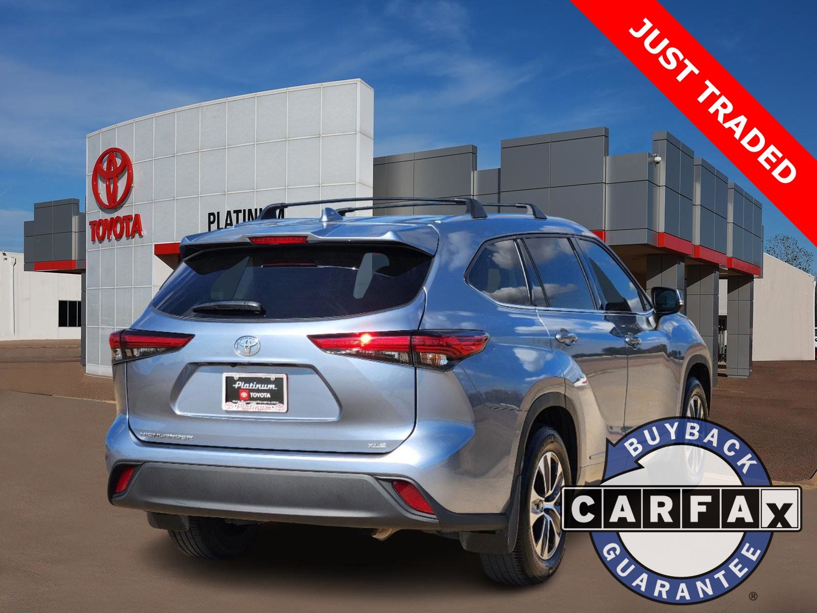 2021 Toyota Highlander XLE 3