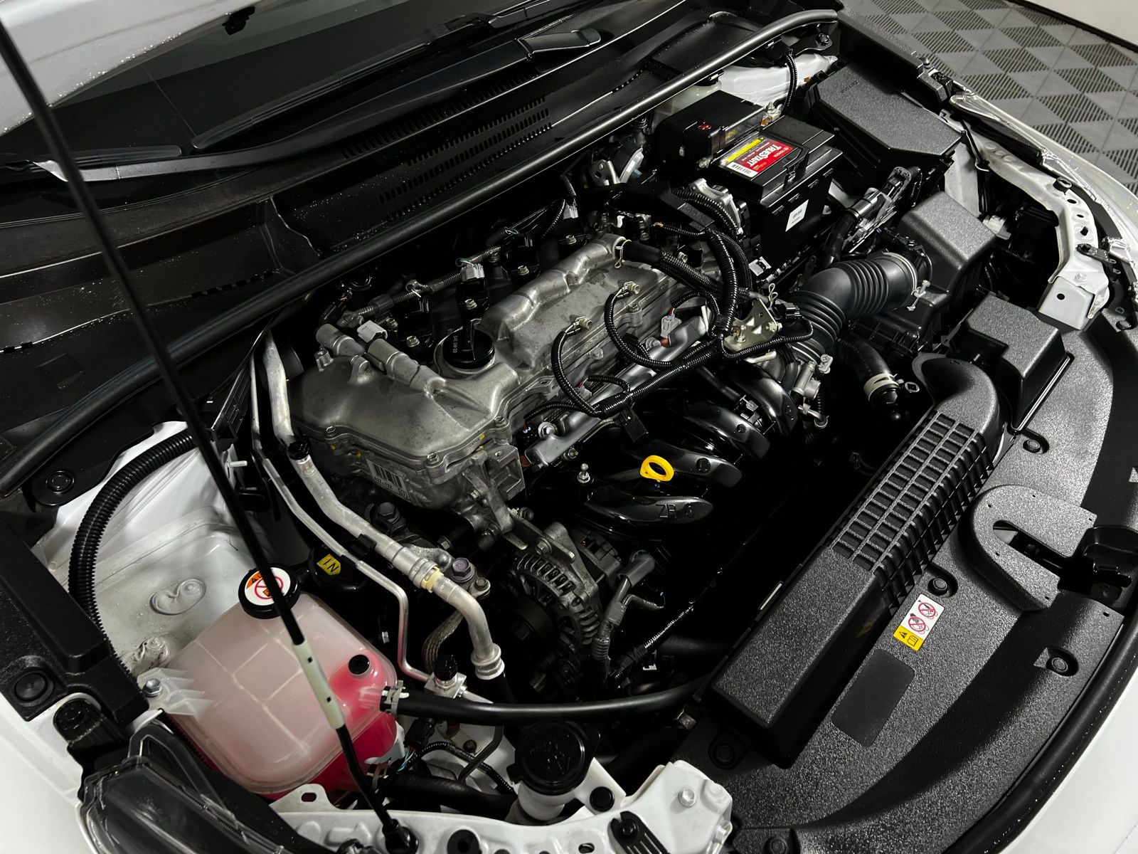 Thumbnail: 2022 Toyota Corolla - 10