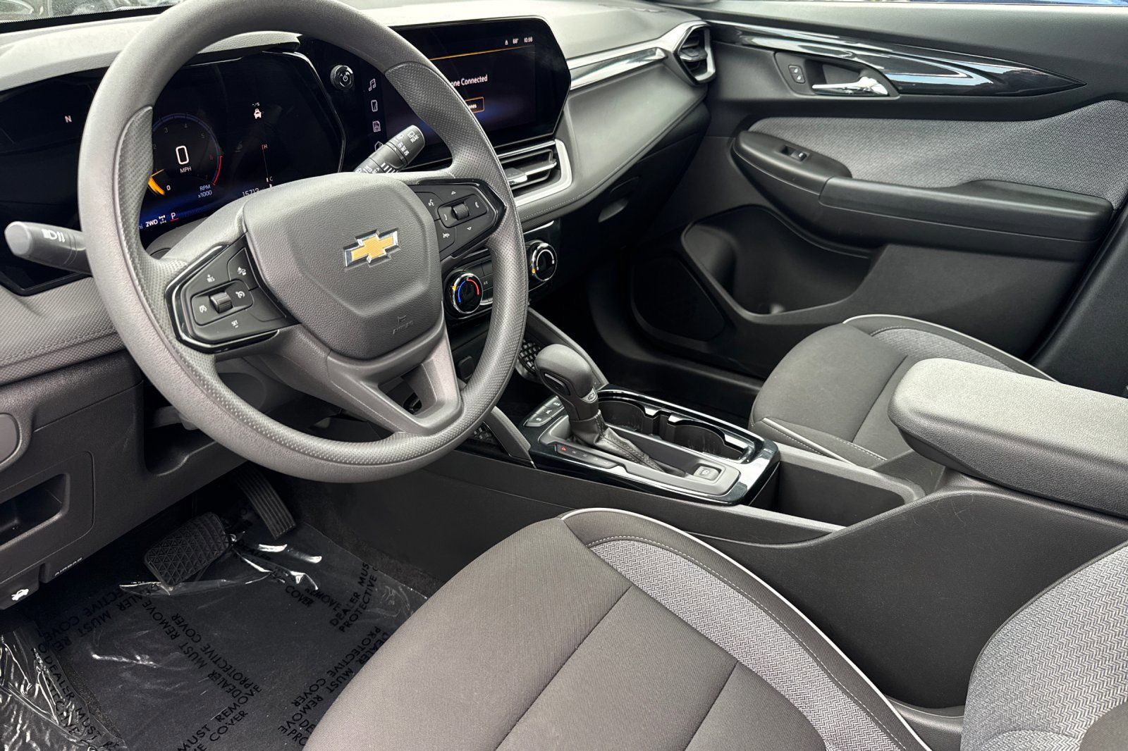 View vehicle photo 7