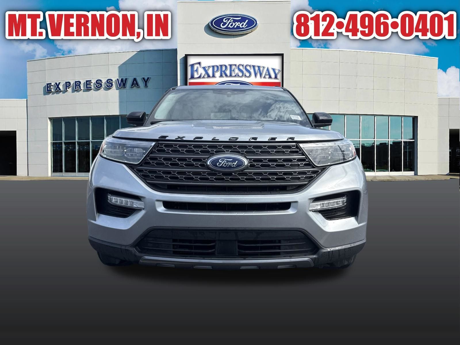 2024 Ford Explorer image 2