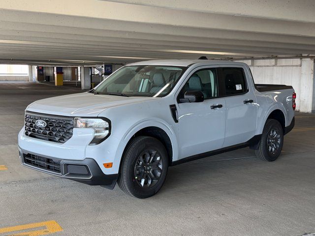 New 2026 Space White Metallic Ford XLT image 3