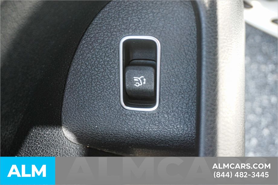 Used 2024 White Mercedes-Benz GLE 53 AMG® image 52