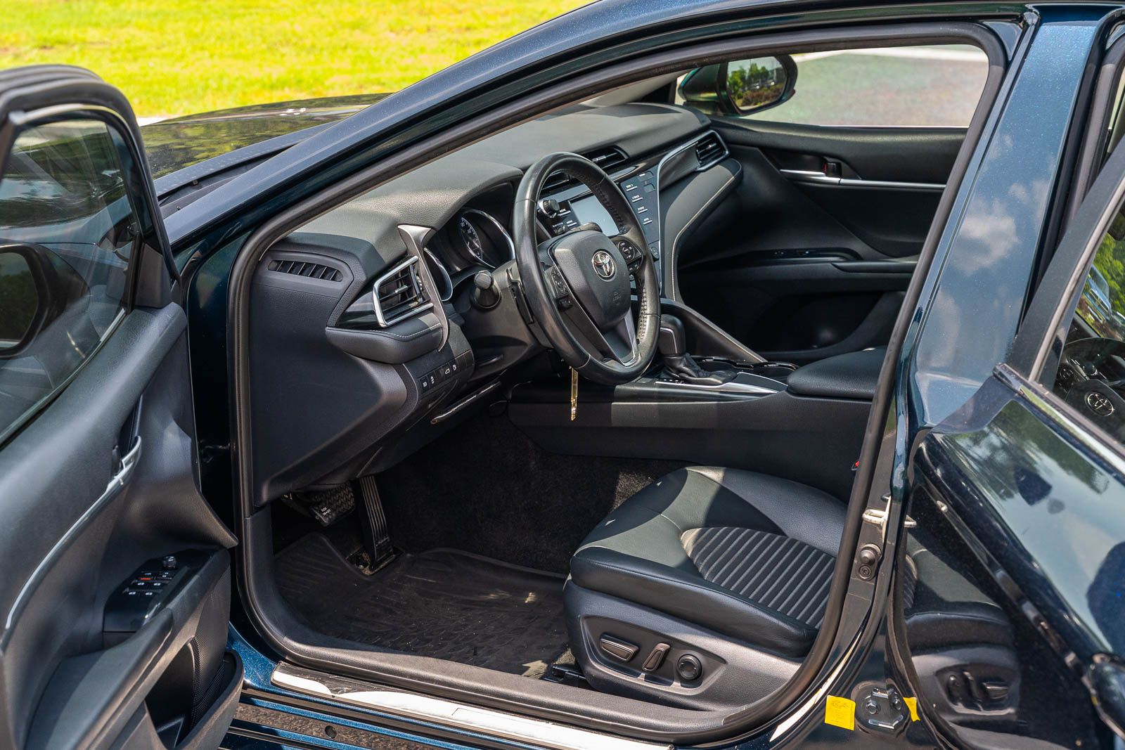 Used 2018 Toyota Camry Sedan