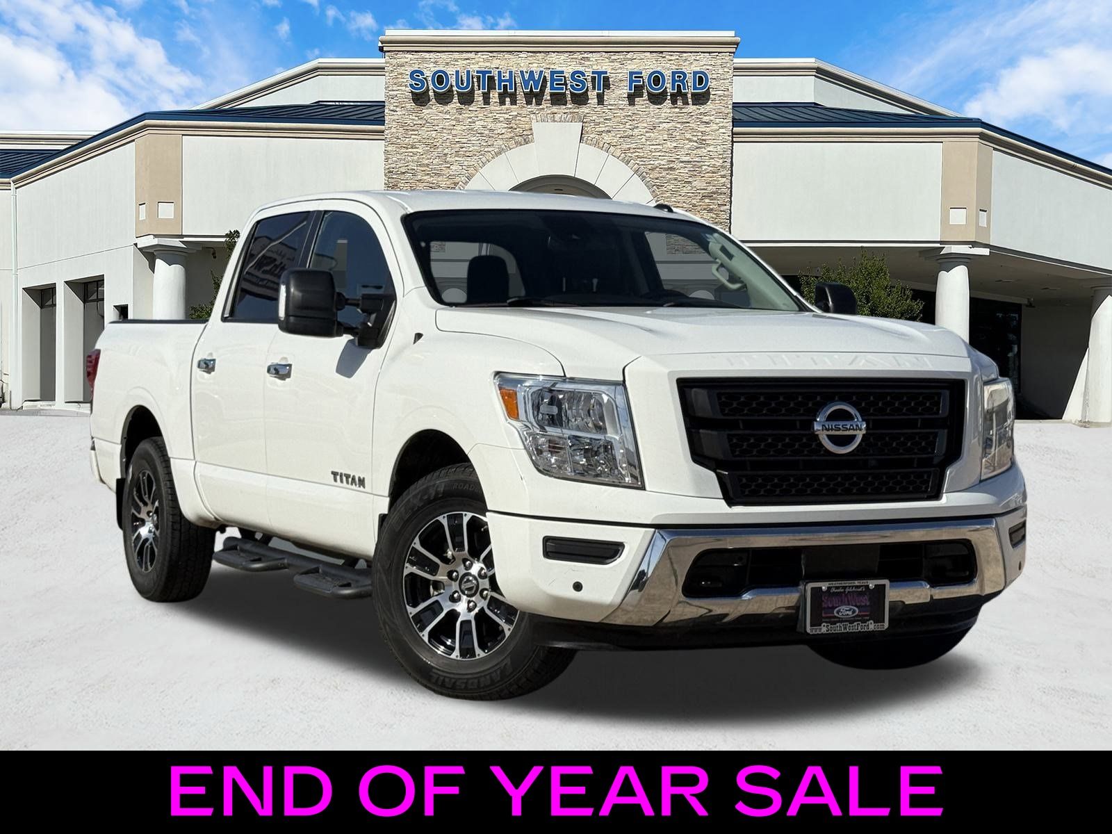 2021 Nissan Titan SV Crew Cab 4WD