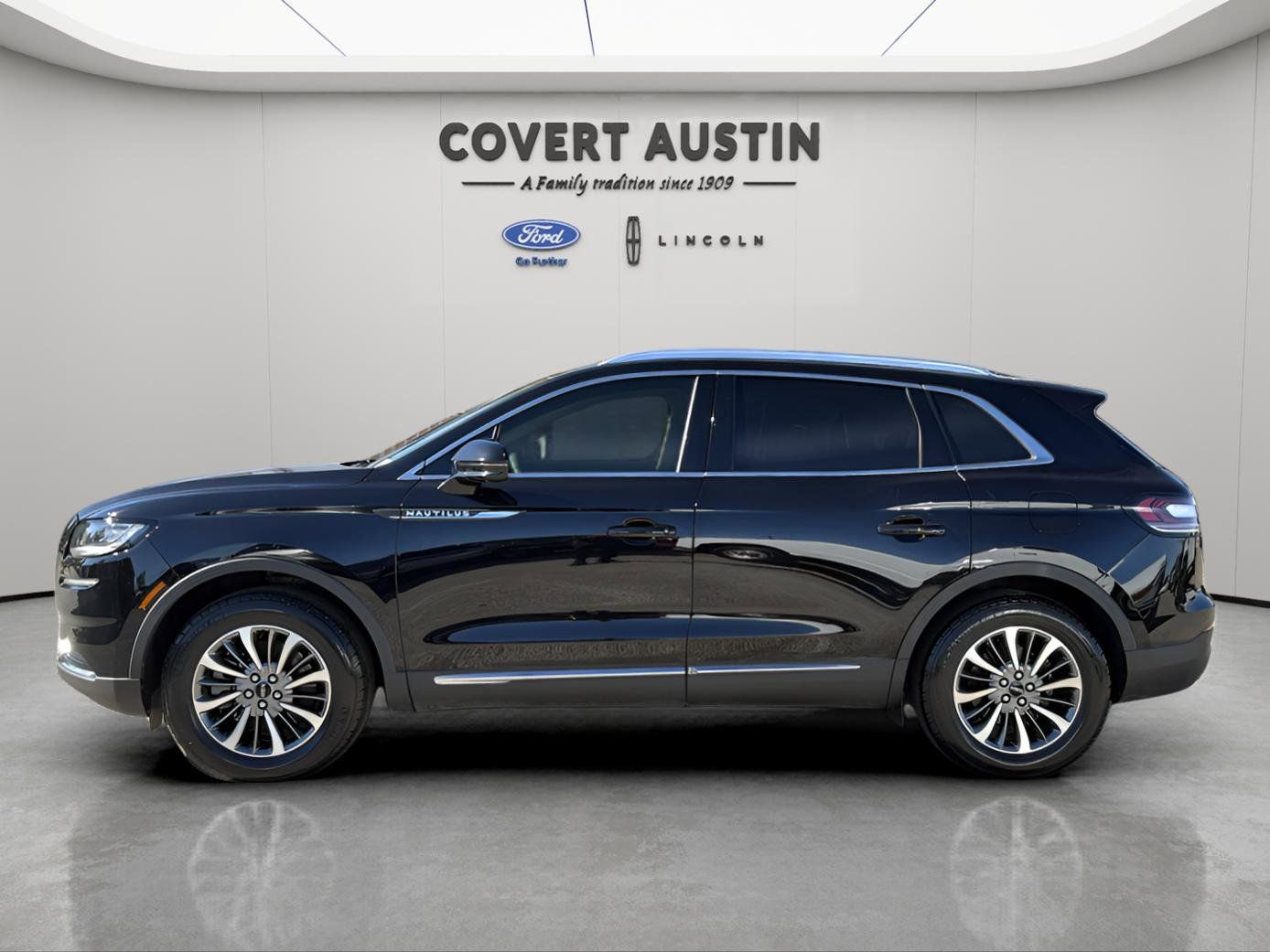 Used Car 2022 Lincoln Nautilus  Standard For Sale Under $35,000 In Austin, Texas