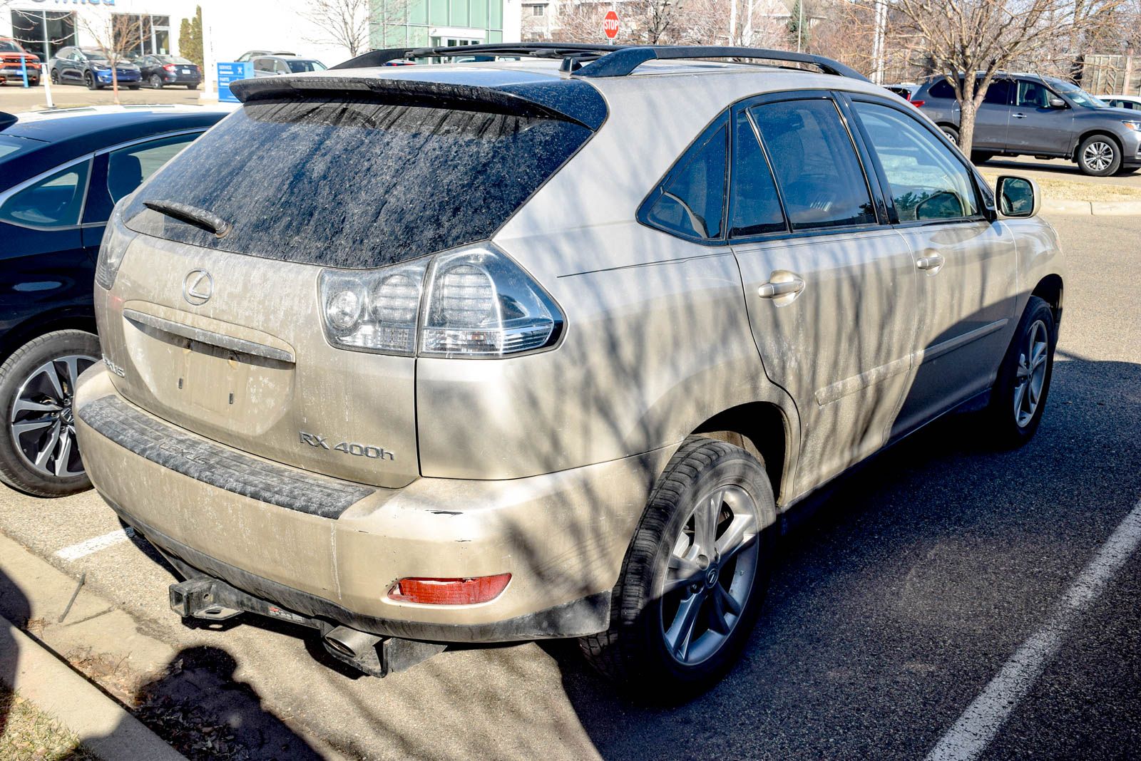 View vehicle photo 4