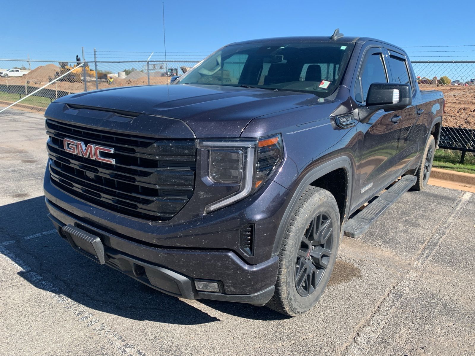 2022 GMC Sierra 1500 Elevation 2