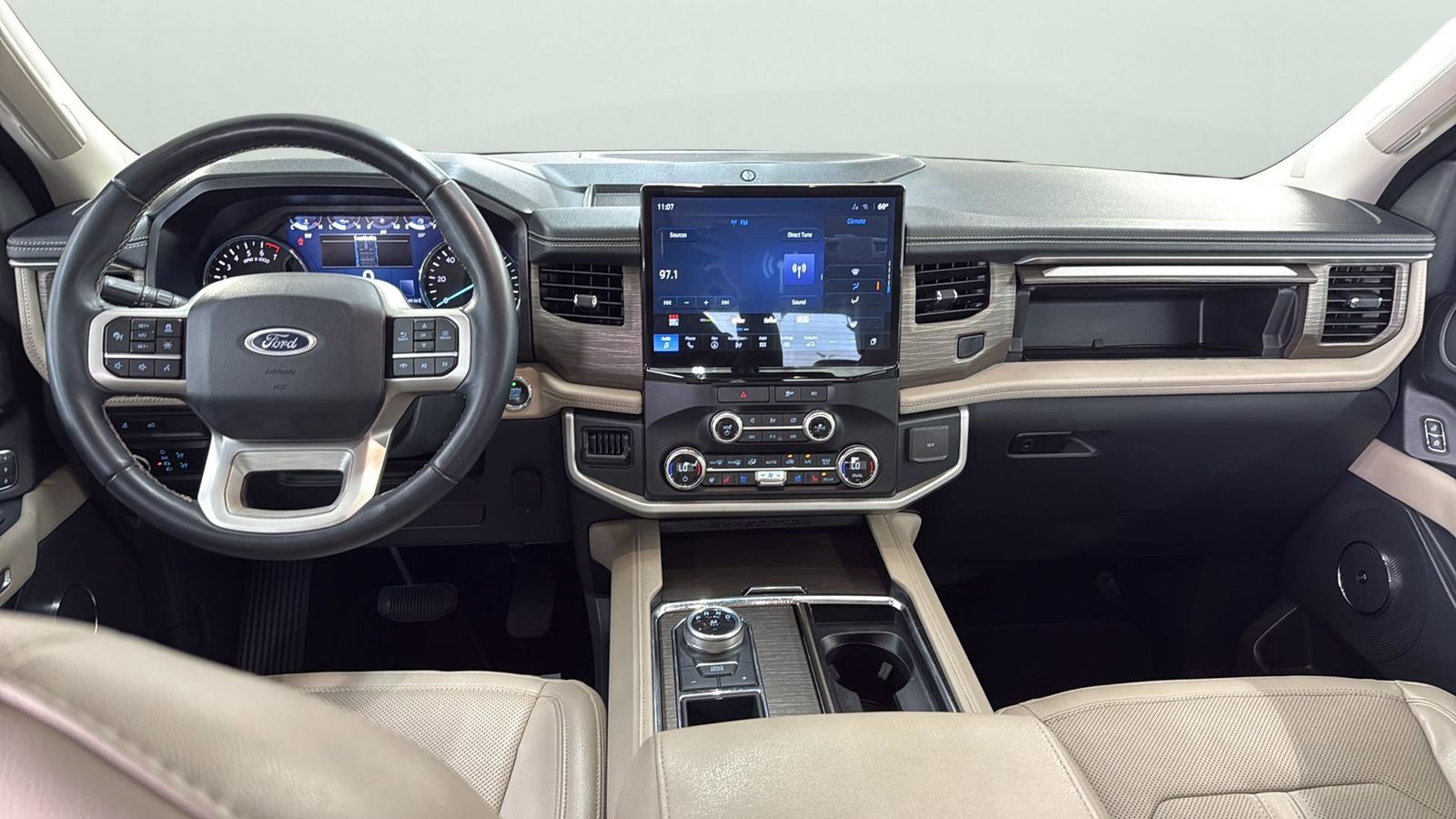 Used Car 2022 Ford Expedition  Limited For Sale Under $50,000 In Austin, Texas