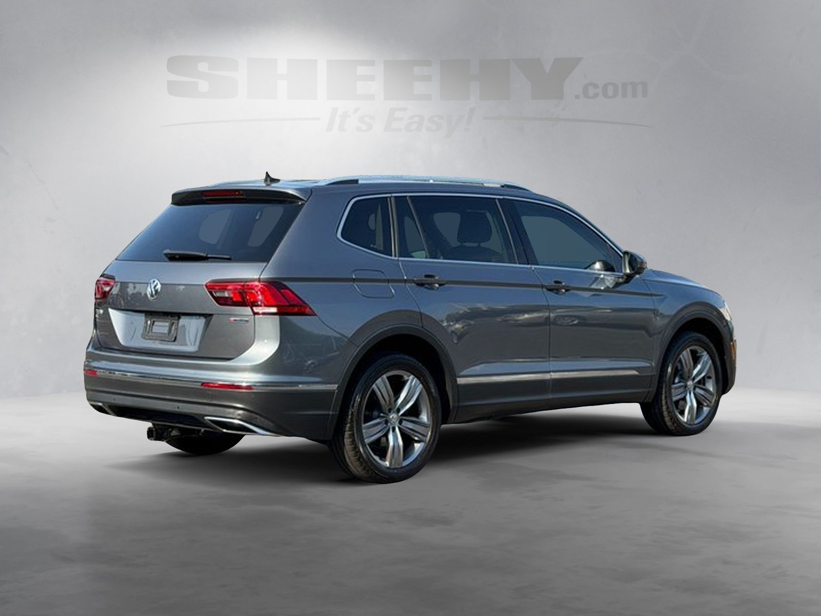 Used 2020 Gray Volkswagen 2.0T SEL image 12