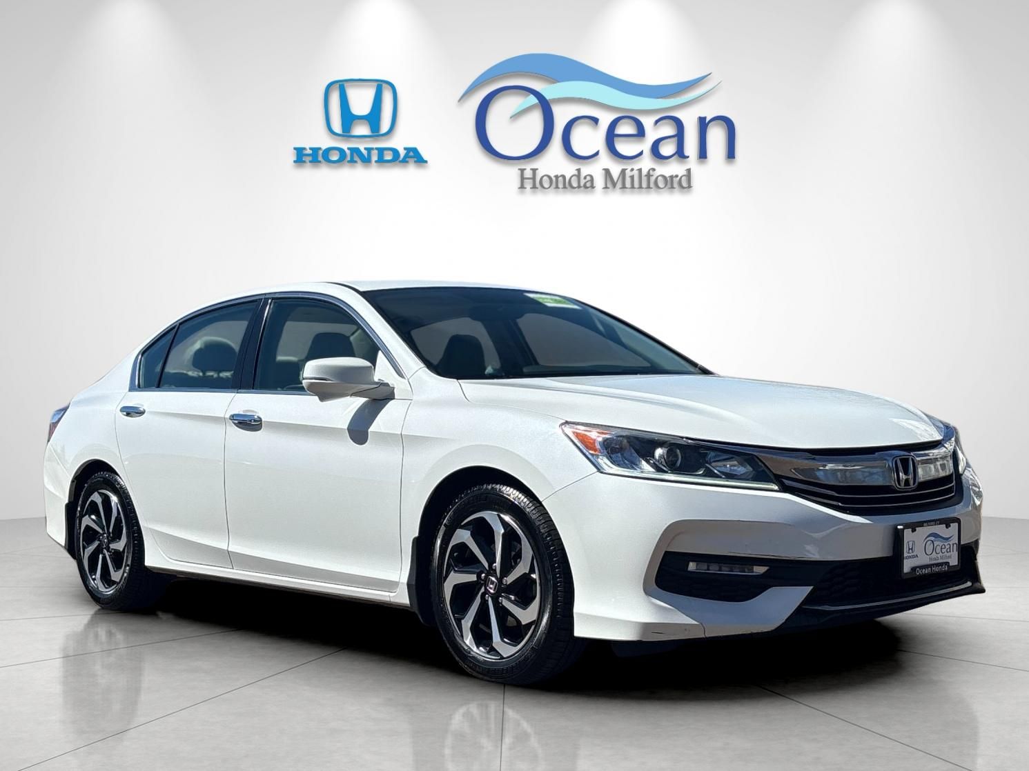 2017 Honda Accord EX FWD