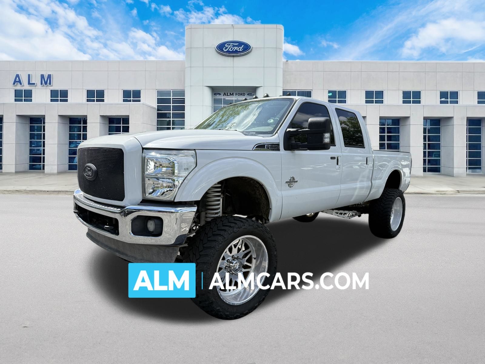 Oxford White 2014 Ford F-250 Super Duty Pickup Truck Four-Wheel Drive 6-Speed Automatic Overdrive