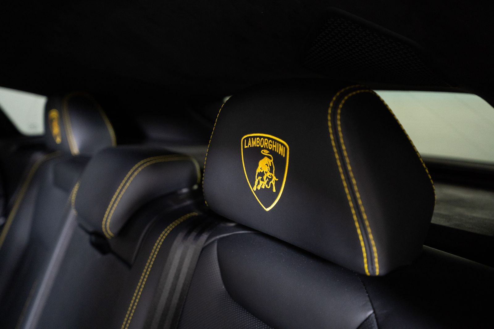 2020 Lamborghini Urus — full photo 43 of 53