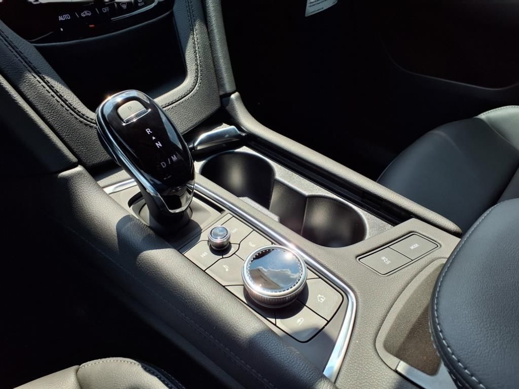 2025 Cadillac XT6 Luxury White at Bayway Cadillac of The Woodlands