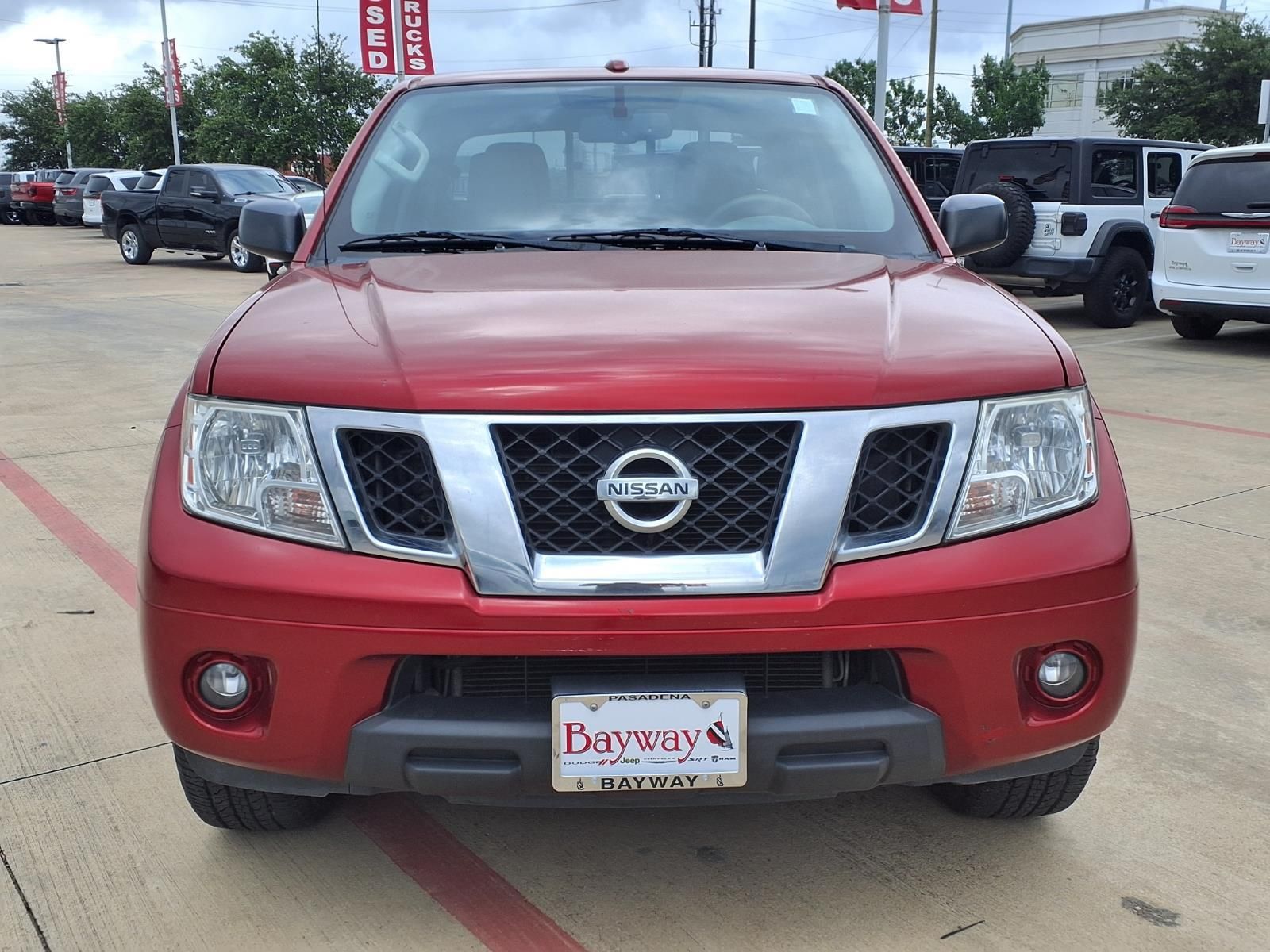 View vehicle photo 2
