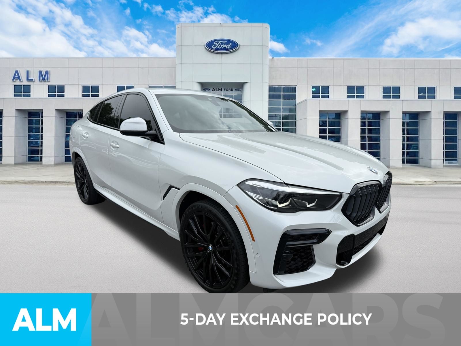 Used 2022 Mineral White Metallic BMW xDrive40i image 3