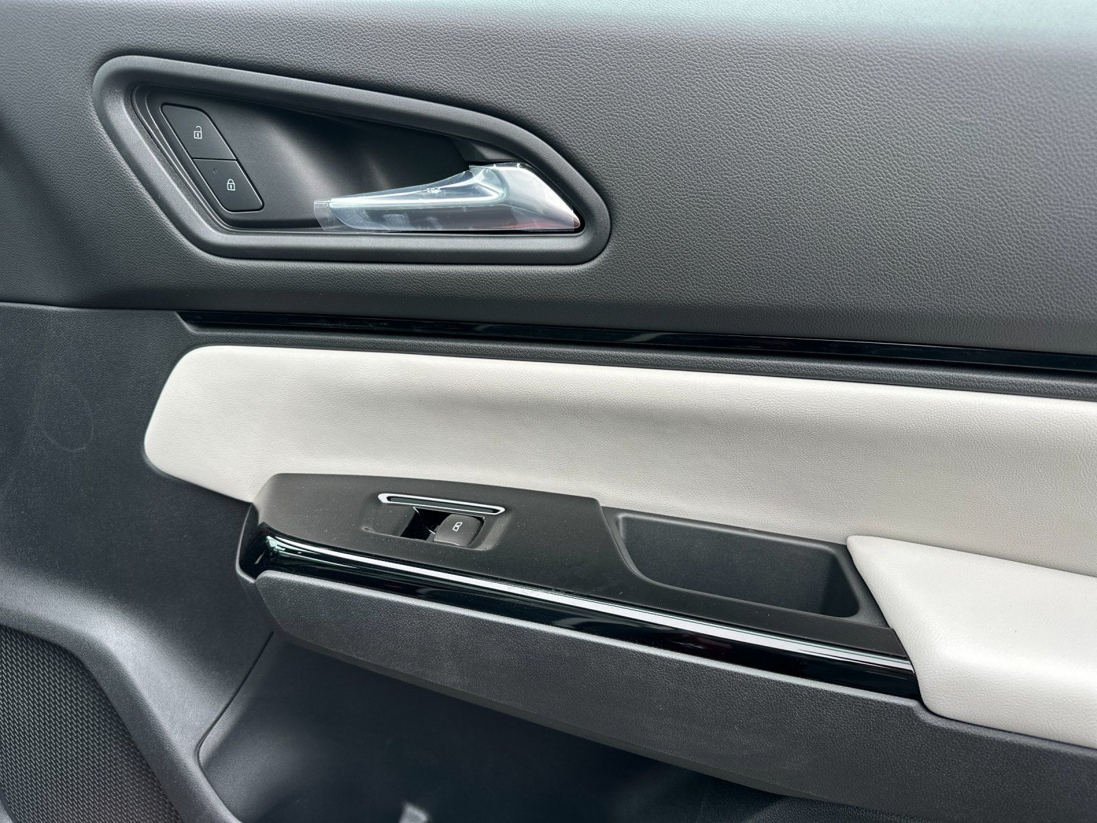 2026 Honda Prologue Touring - Photo 46