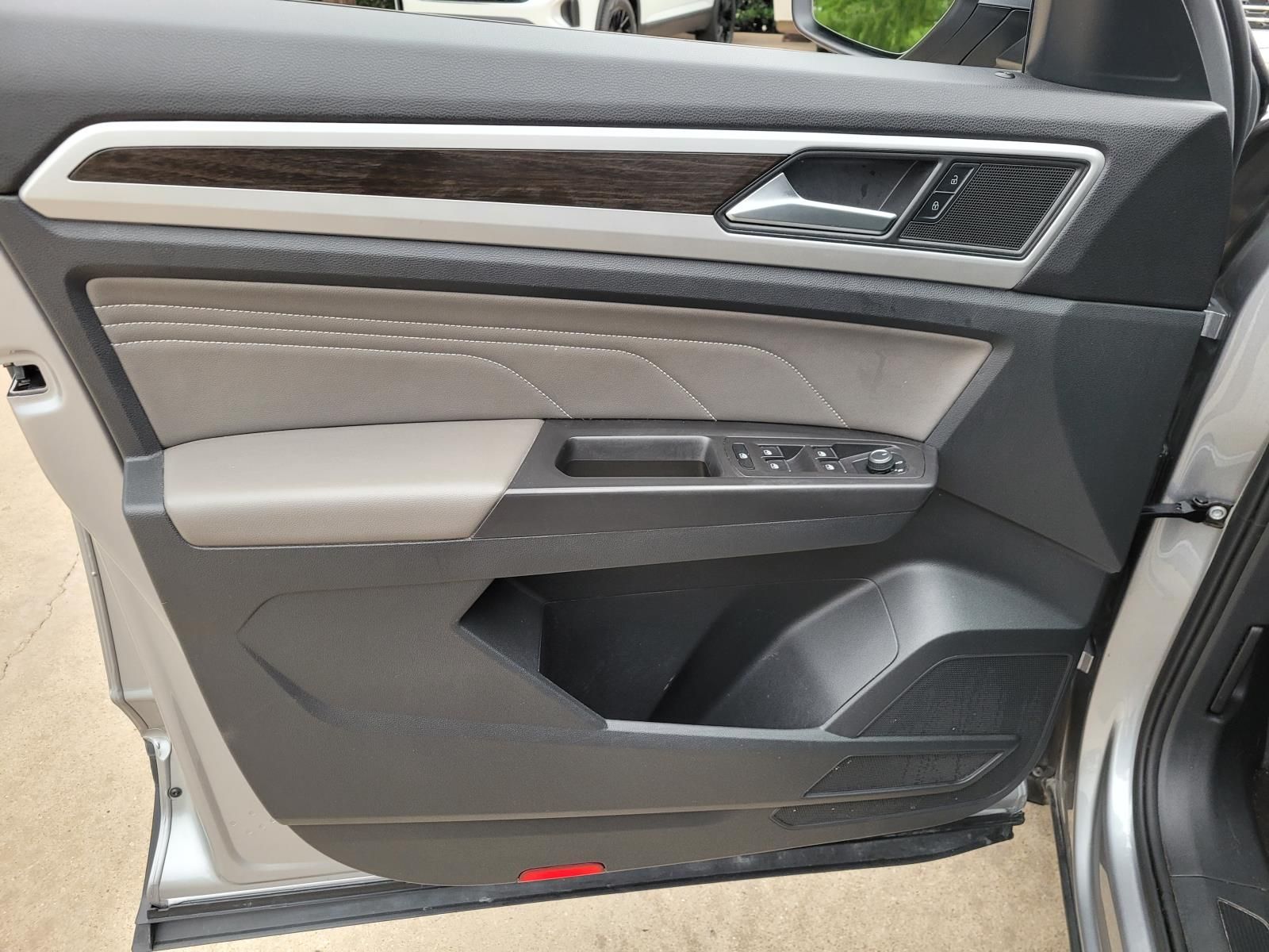 used 2023 Volkswagen Atlas car, priced at $21,000
