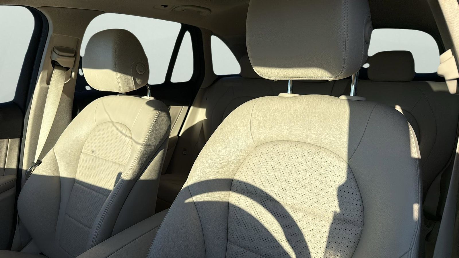 Used Car 2018 Mercedes-benz Glc  Glc 300 For Sale Under $20,000 In Austin, Texas