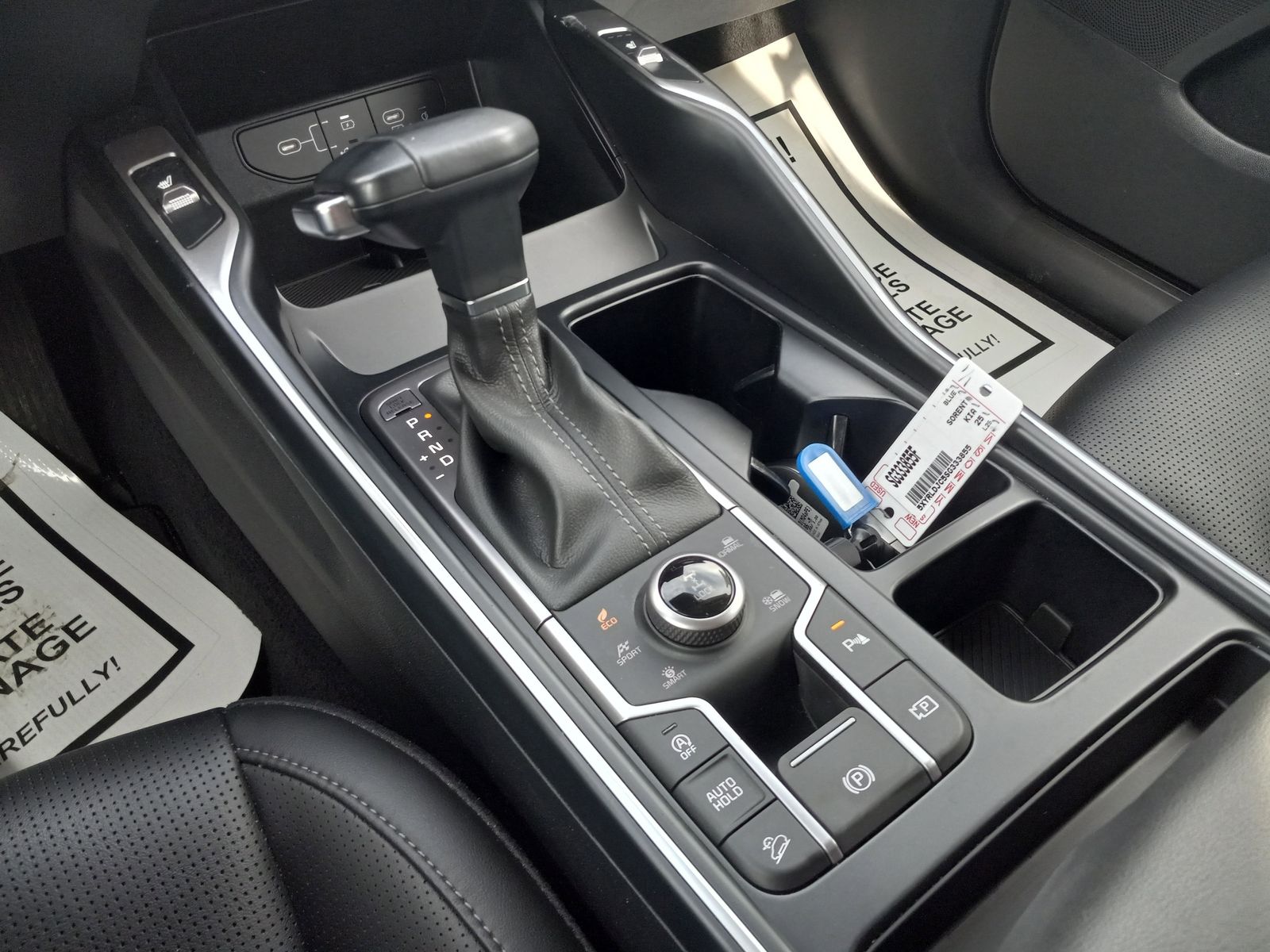 2025 Kia Sorento image 25