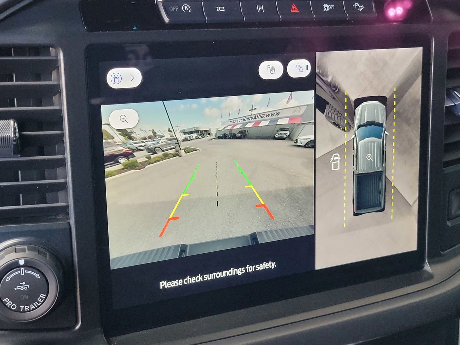 Used 2024 Black Ford XLT image 25