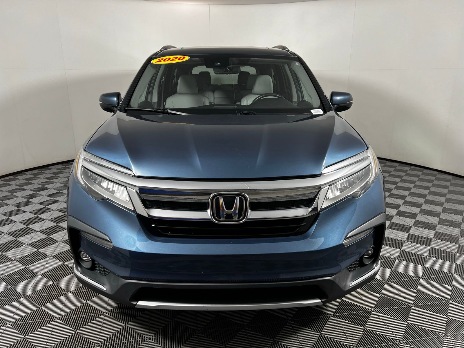 2020 Honda Pilot Touring 2