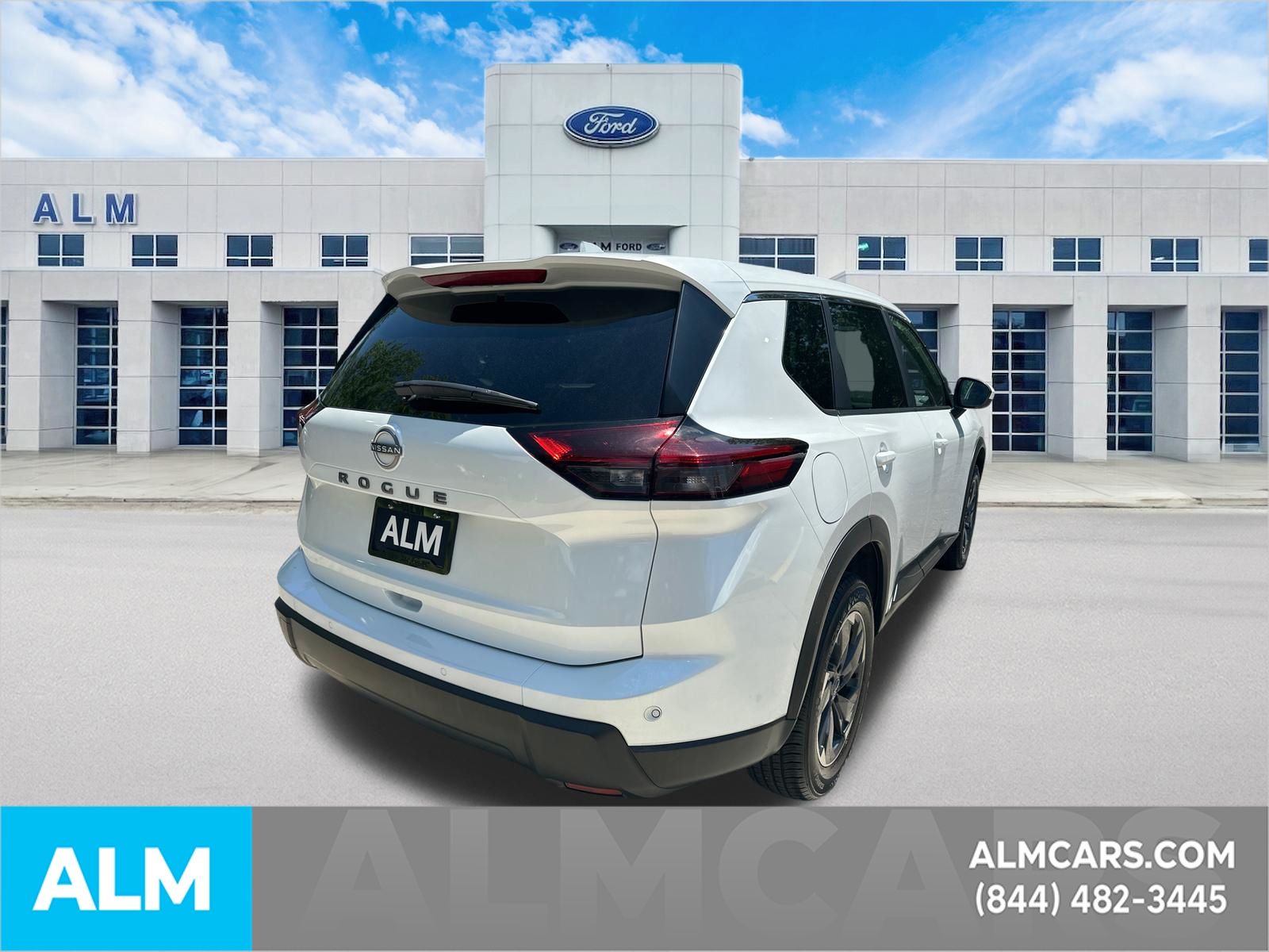 Certified Used 2025 Pearl Nissan SV image 5