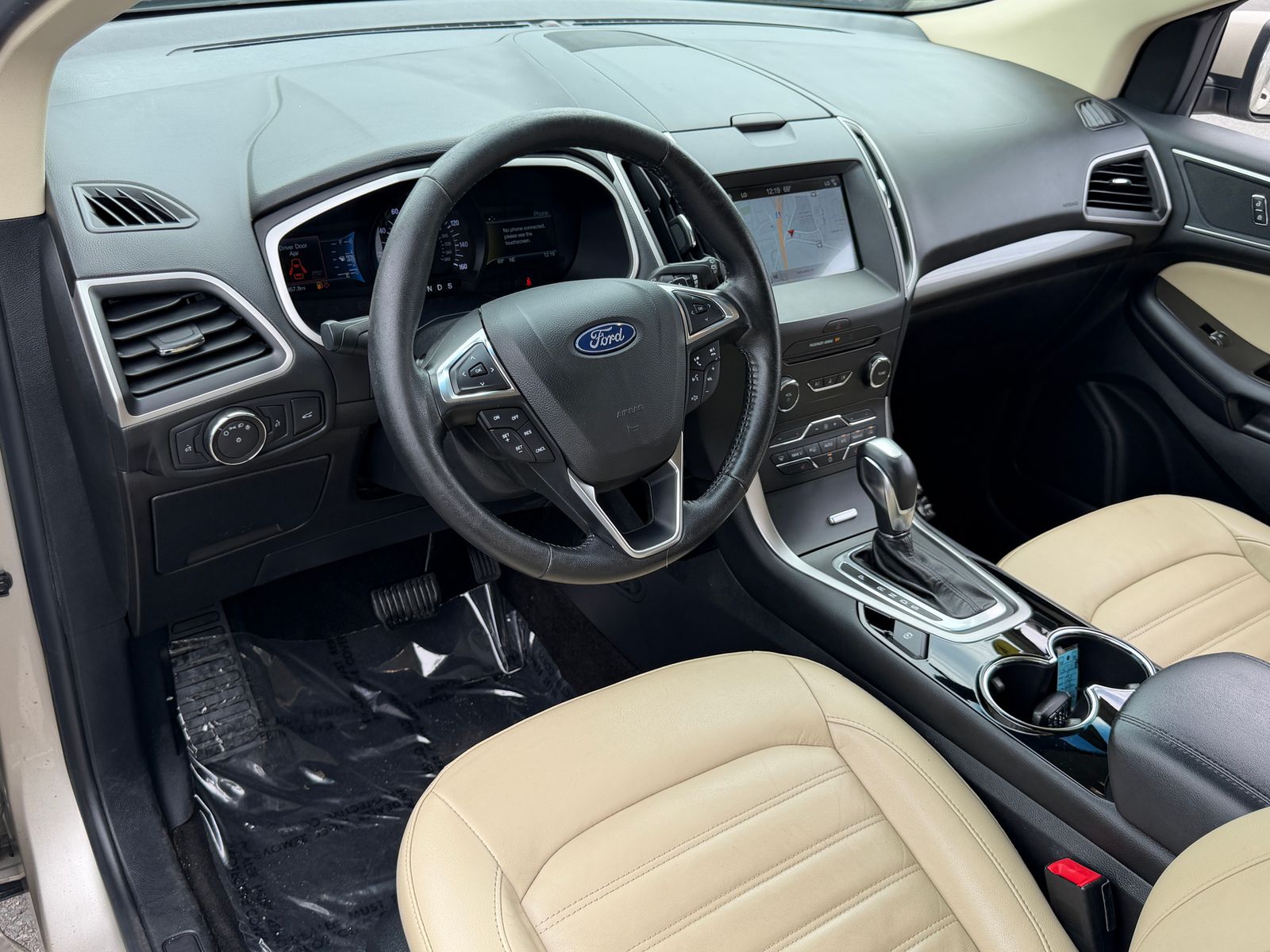 Certified Used 2018 White Gold Metallic Ford SEL image 19