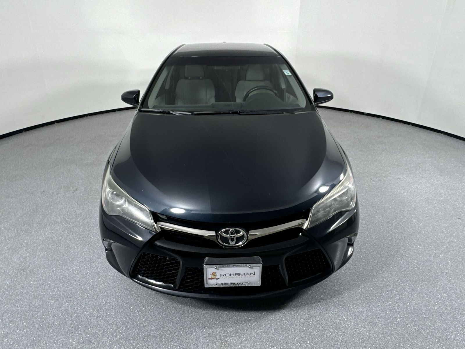 2015 Toyota Camry XLE 25