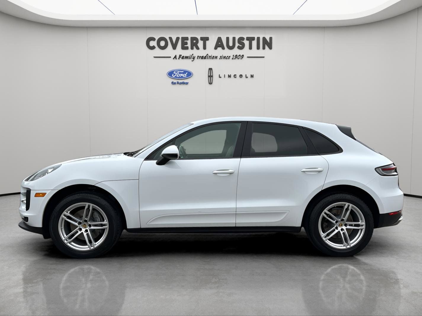 Used Car 2020 Porsche Macan  Base For Sale Under $35,000 In Austin, Texas