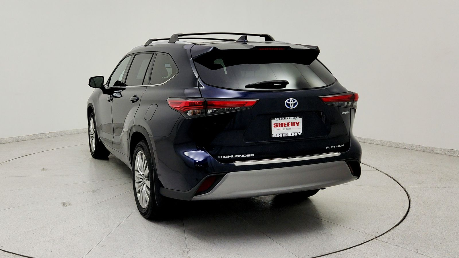 Used 2023  Toyota Platinum image 5