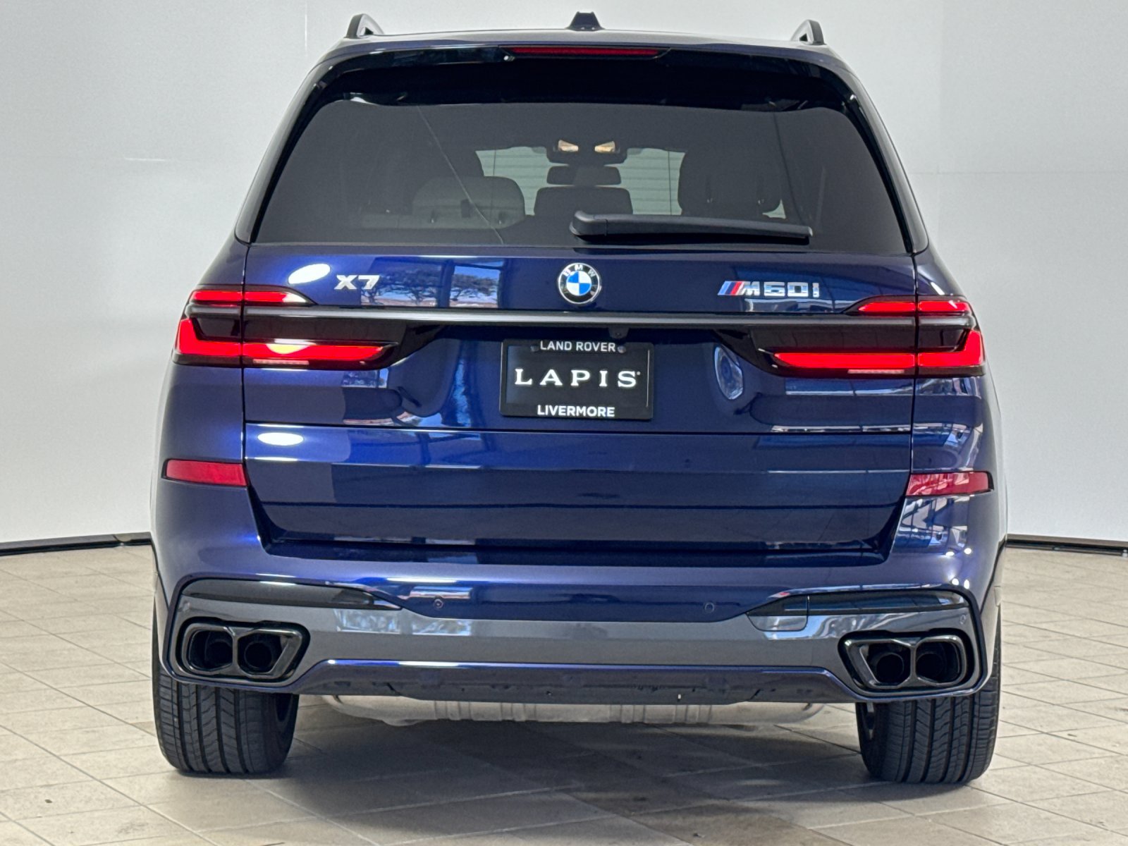 2026 BMW X7 M60i — full photo 5 of 30