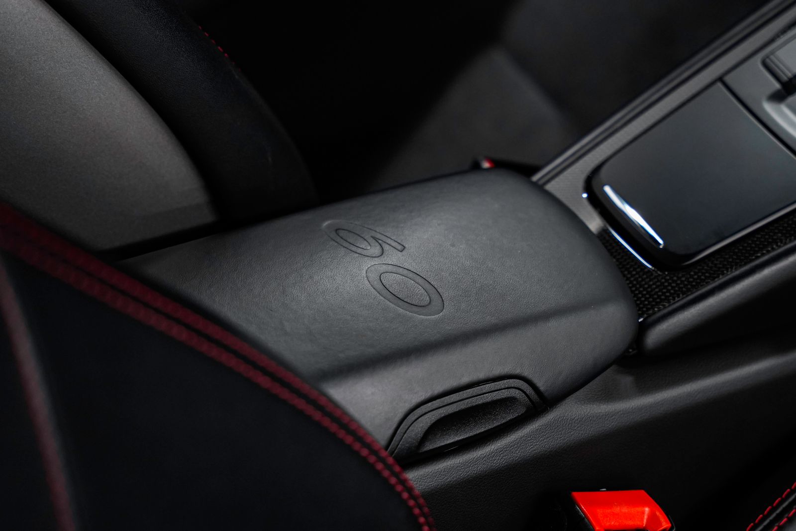 2016 Porsche 911 Carrera GTS — photo 34