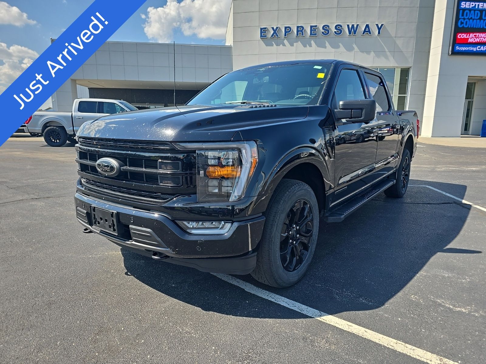 2023 Ford F-150 image 1