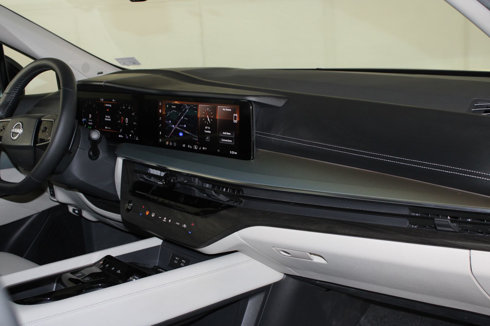 Used 2025 Black Nissan SL image 22