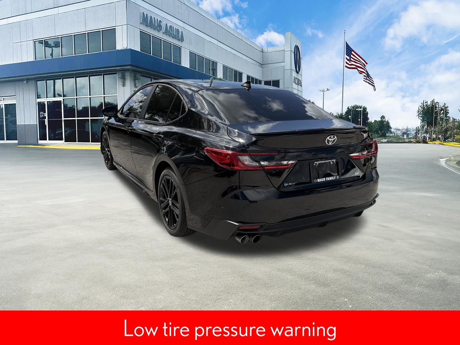 Used 2025 Toyota Camry SE 4D Sedan