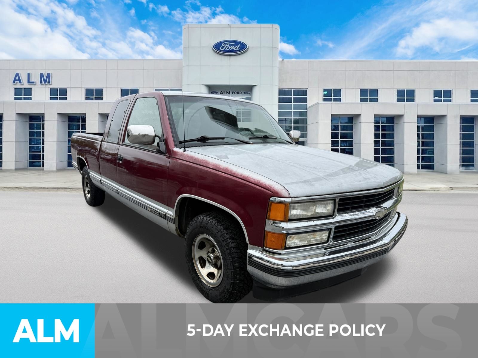 Used 1994 Red Chevrolet Base image 3