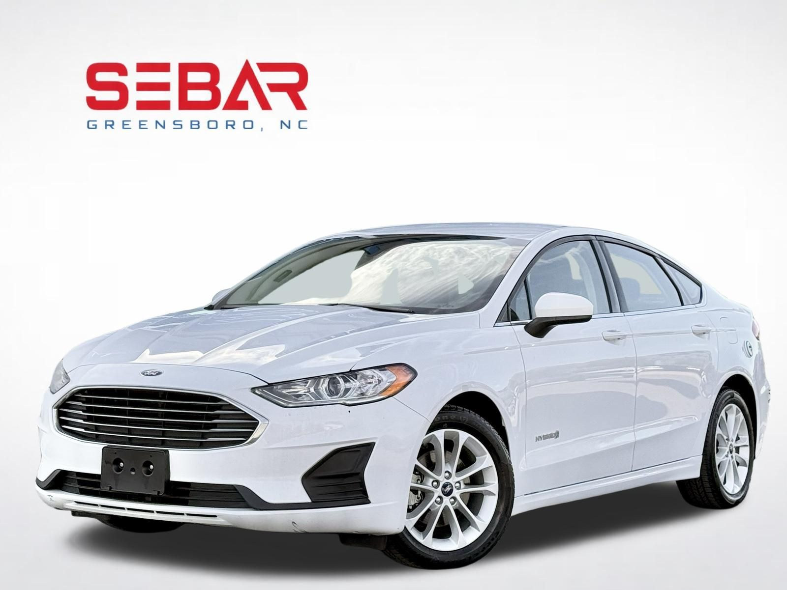 Oxford White 2019 Ford Fusion Hybrid SE FWD Sedan Front-Wheel Drive Continuously Variable Transmission