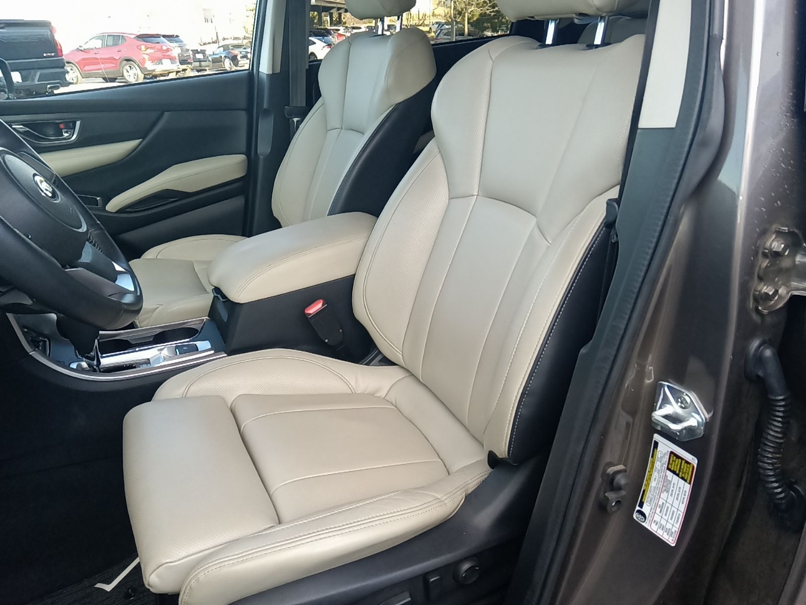 Ascent Limited 8 Passenger