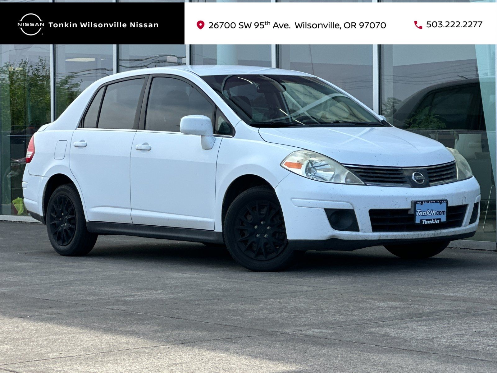 2009 Nissan Versa 1.8 S's photo