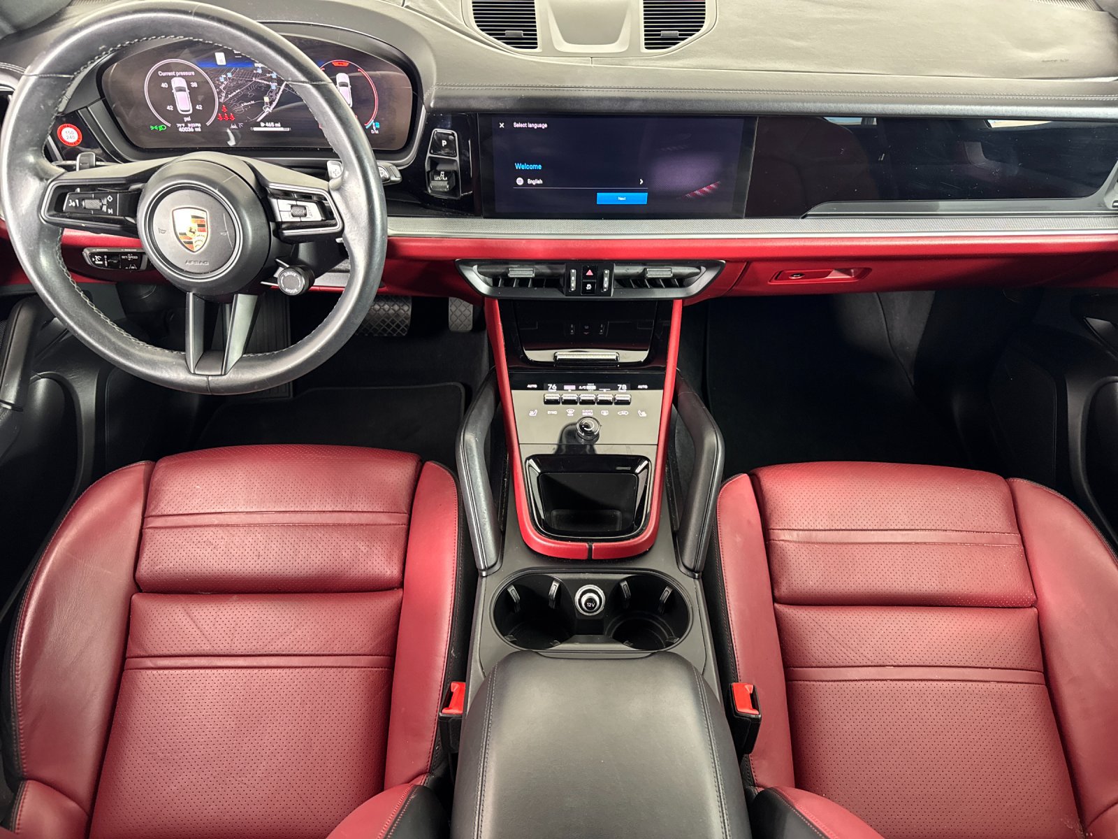 2024 Porsche Cayenne Base — full photo 6 of 30
