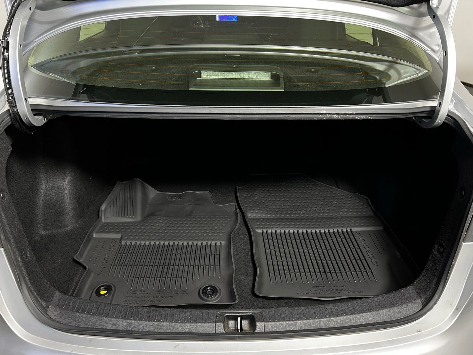 Thumbnail: 2023 Toyota Corolla - 23