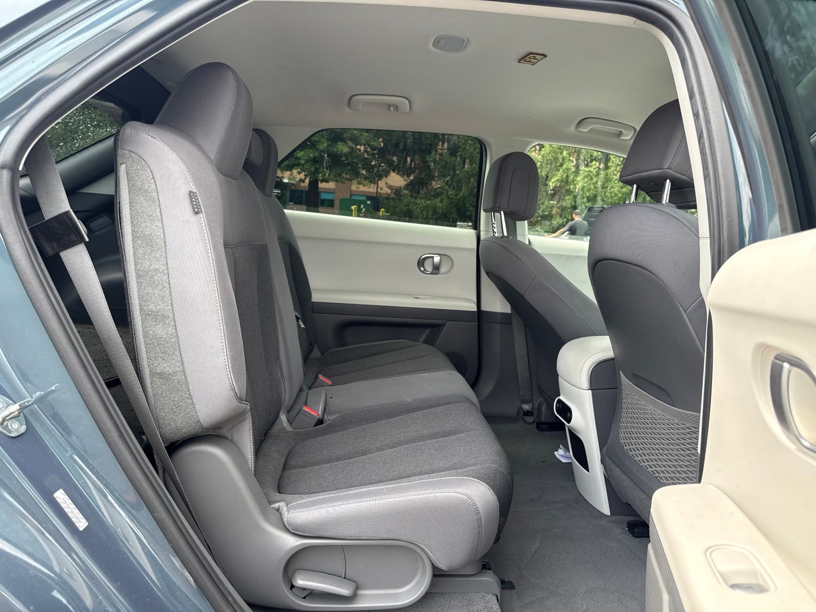 Used 2024 Green Hyundai SEL image 28