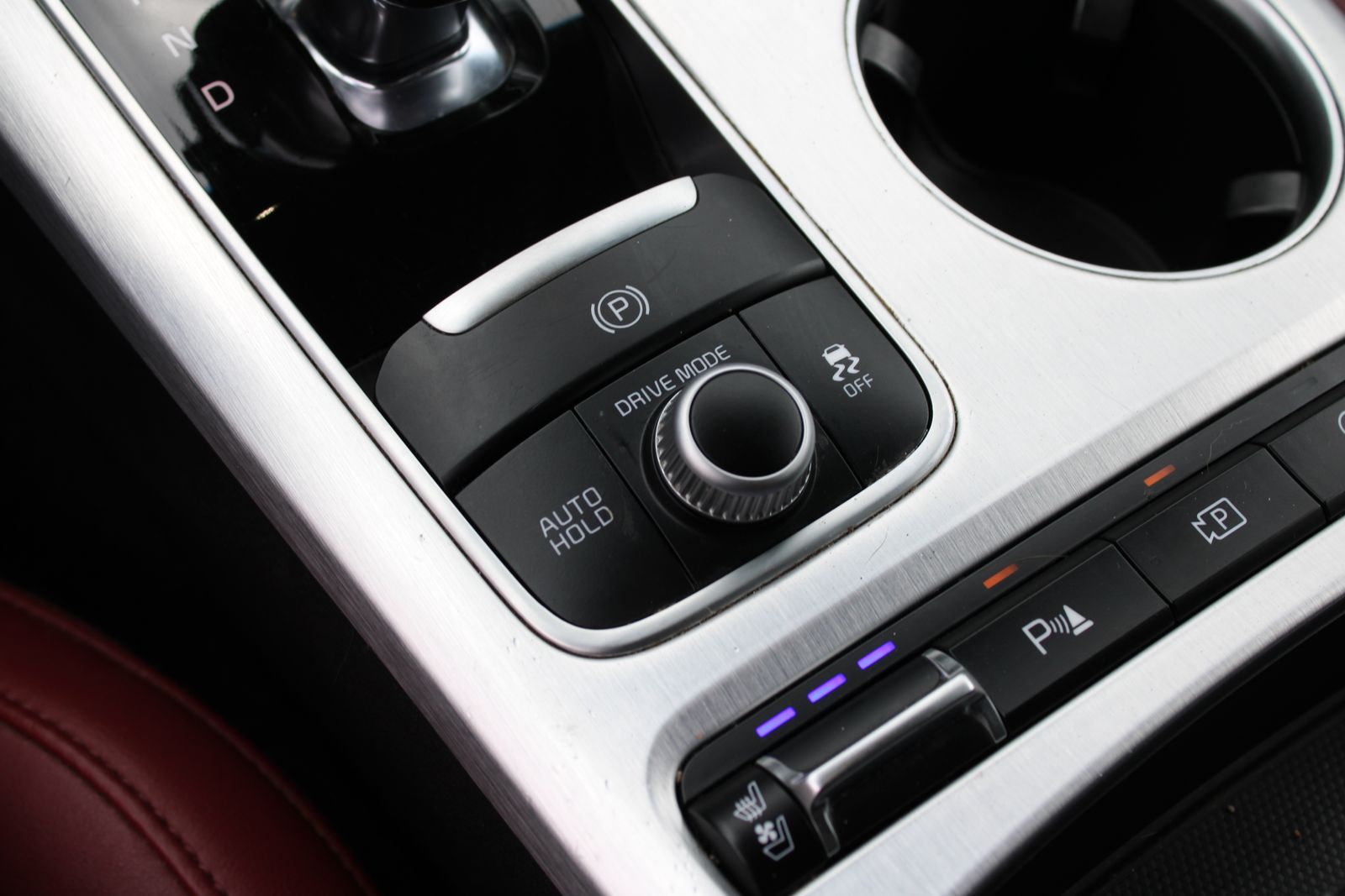 Used 2023 White Kia GT2 image 18