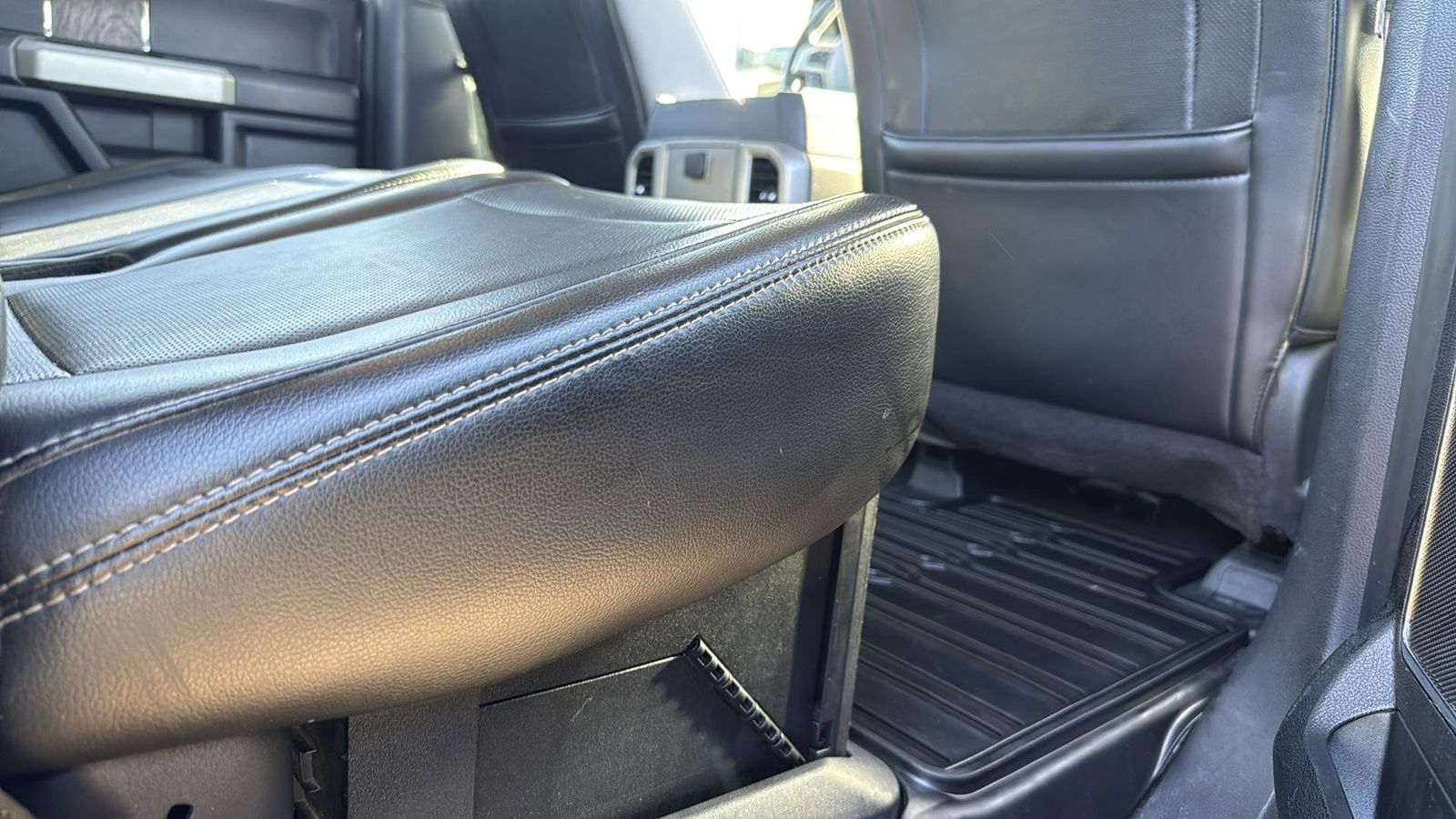 Used Car 2018 Ford F-350sd  Lariat For Sale Under $50,000 In Austin, Texas